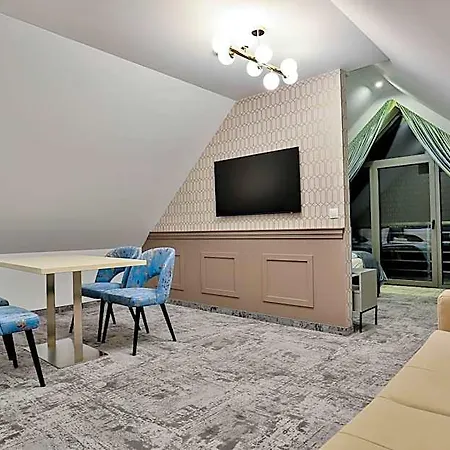 Hotel Kompleks Gazdowka - Rabka-zdroj Chabowka